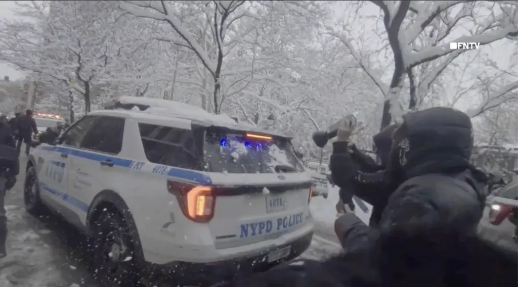 NYC snowball fight